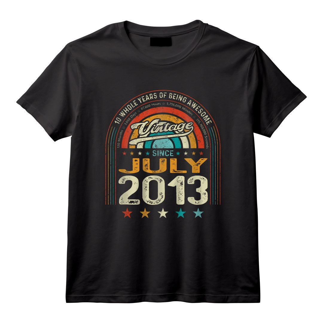 10e Anniversaire Enfants 10 Years of Being Awesome Born Juillet 2013 T-Shirt - Tenue Vintage Rétro pour Fête d'Anniversaire - Idéal pour Garçons et Filles