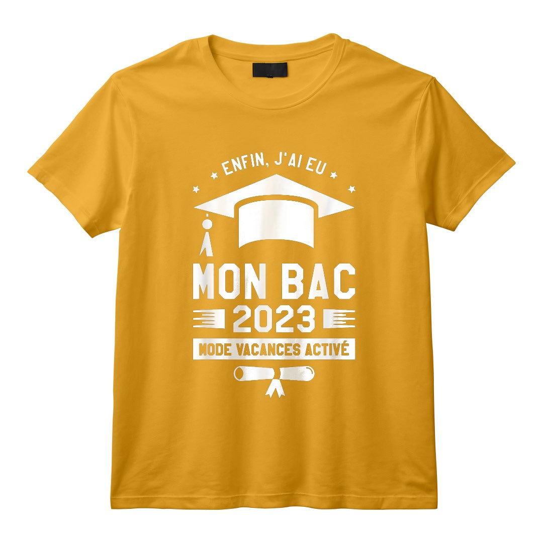 Enfin J'ai Eu Mon Bac 2023 Mode Actif Vacances T-Shirt - Cadeau de Remise de Diplôme pour Diplômé, Fashion Holiday Active