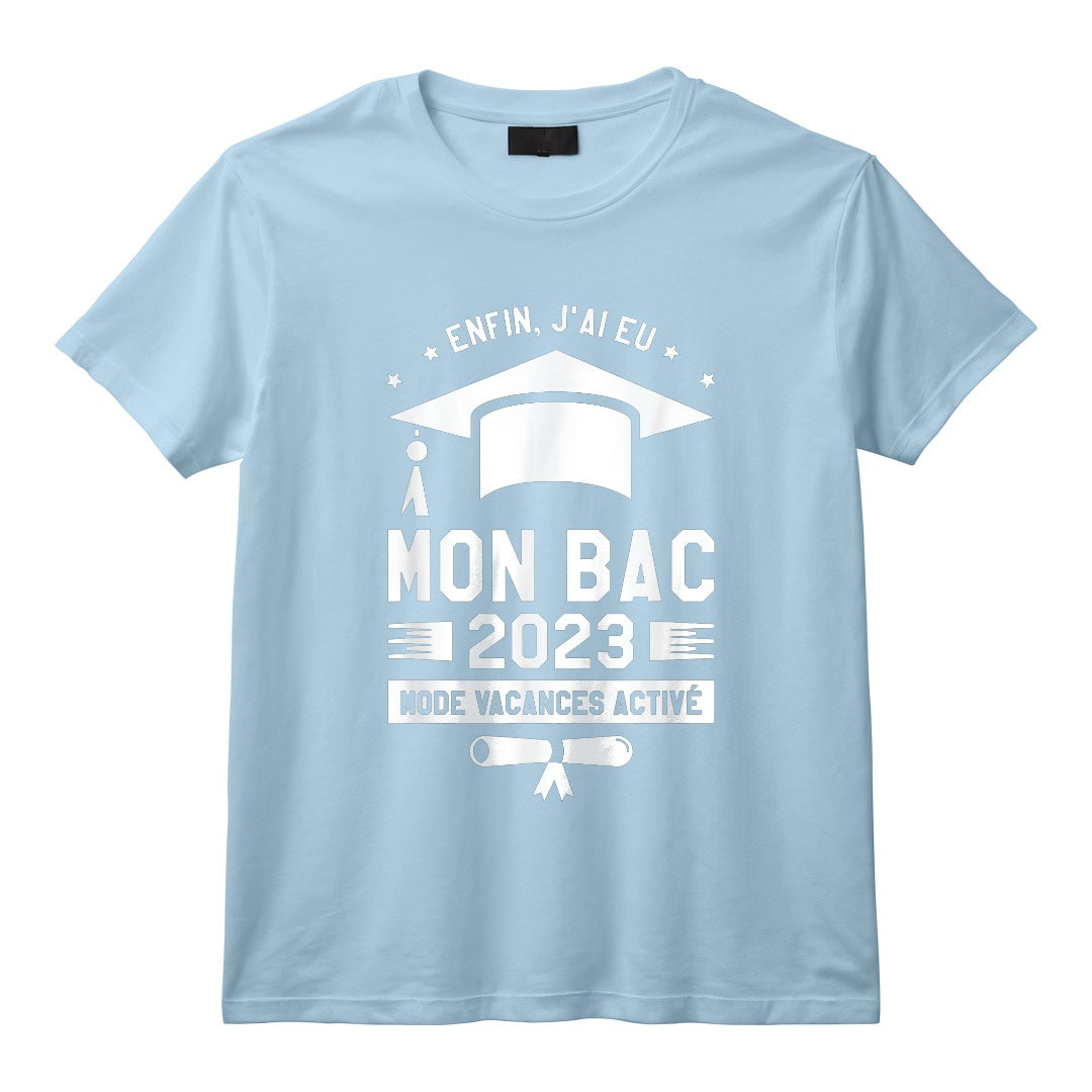 Enfin J'ai Eu Mon Bac 2023 Mode Actif Vacances T-Shirt - Cadeau de Remise de Diplôme pour Diplômé, Fashion Holiday Active